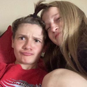 Meet your Posher, Joycie